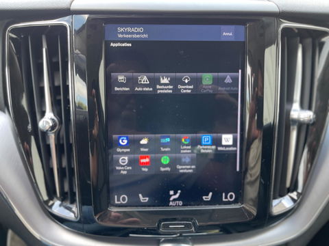 Volvo XC60 2.0 D4 190PK MOMENTUM-PRO 360'"CAMERA LEER NAVI LED XENON