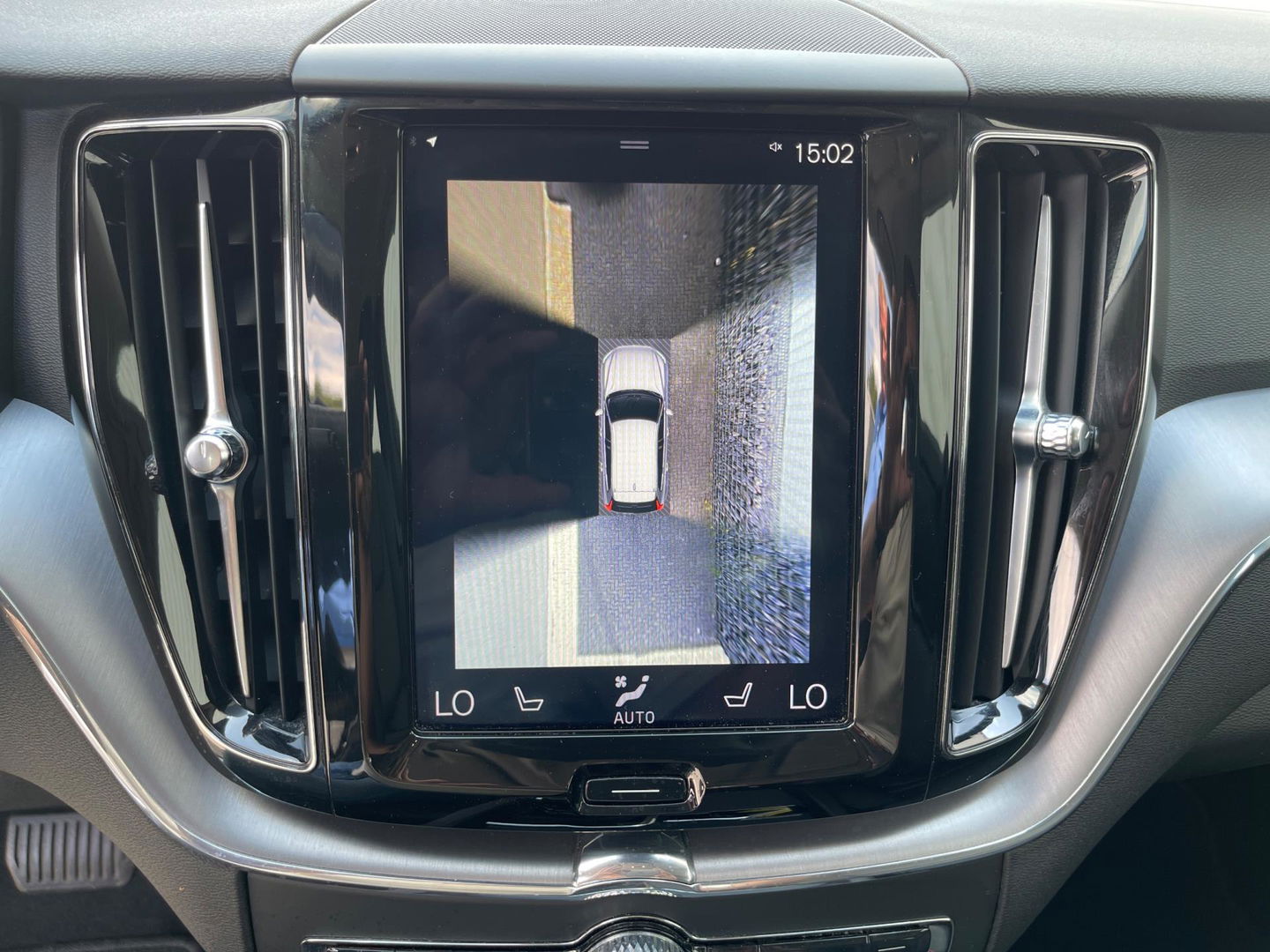 Volvo XC60 2.0 D4 190PK MOMENTUM-PRO 360'"CAMERA LEER NAVI LED XENON