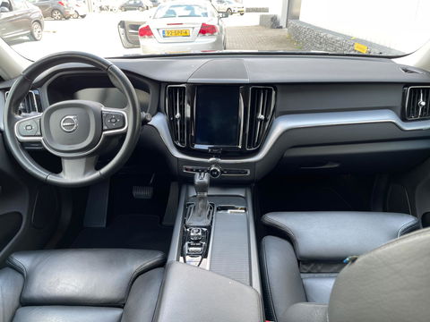 Volvo XC60 2.0 D4 190PK MOMENTUM-PRO 360'"CAMERA LEER NAVI LED XENON