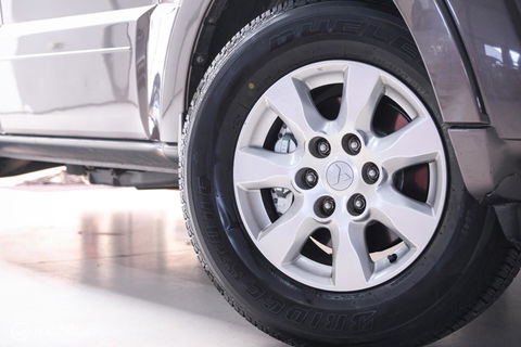 Mitsubishi Pajero 3.2 DI-D Instyle | Grijskenteken | top onderhouden | trekhaak | harde auto | Marge | incl interieur |