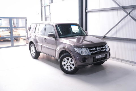 Mitsubishi Pajero 3.2 DI-D Instyle | Grijskenteken | top onderhouden | trekhaak | harde auto | Marge | incl interieur |