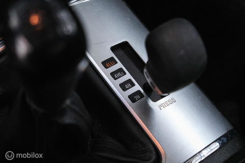 Mitsubishi Pajero 3.2 DI-D Instyle | Grijskenteken | top onderhouden | trekhaak | harde auto | Marge | incl interieur |
