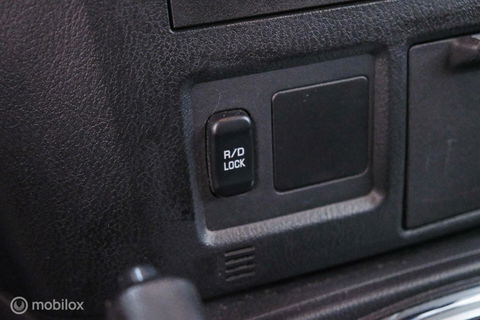 Mitsubishi Pajero 3.2 DI-D Instyle | Grijskenteken | top onderhouden | trekhaak | harde auto | Marge | incl interieur |