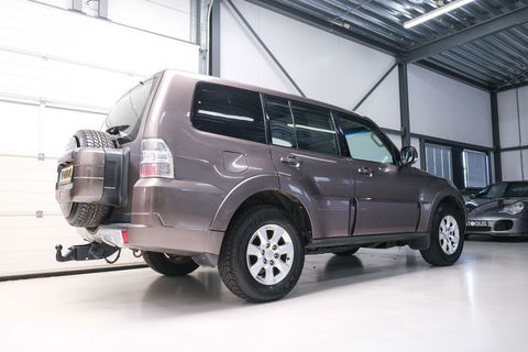 Mitsubishi Pajero 3.2 DI-D Instyle | Grijskenteken | top onderhouden | trekhaak | harde auto | Marge | incl interieur |