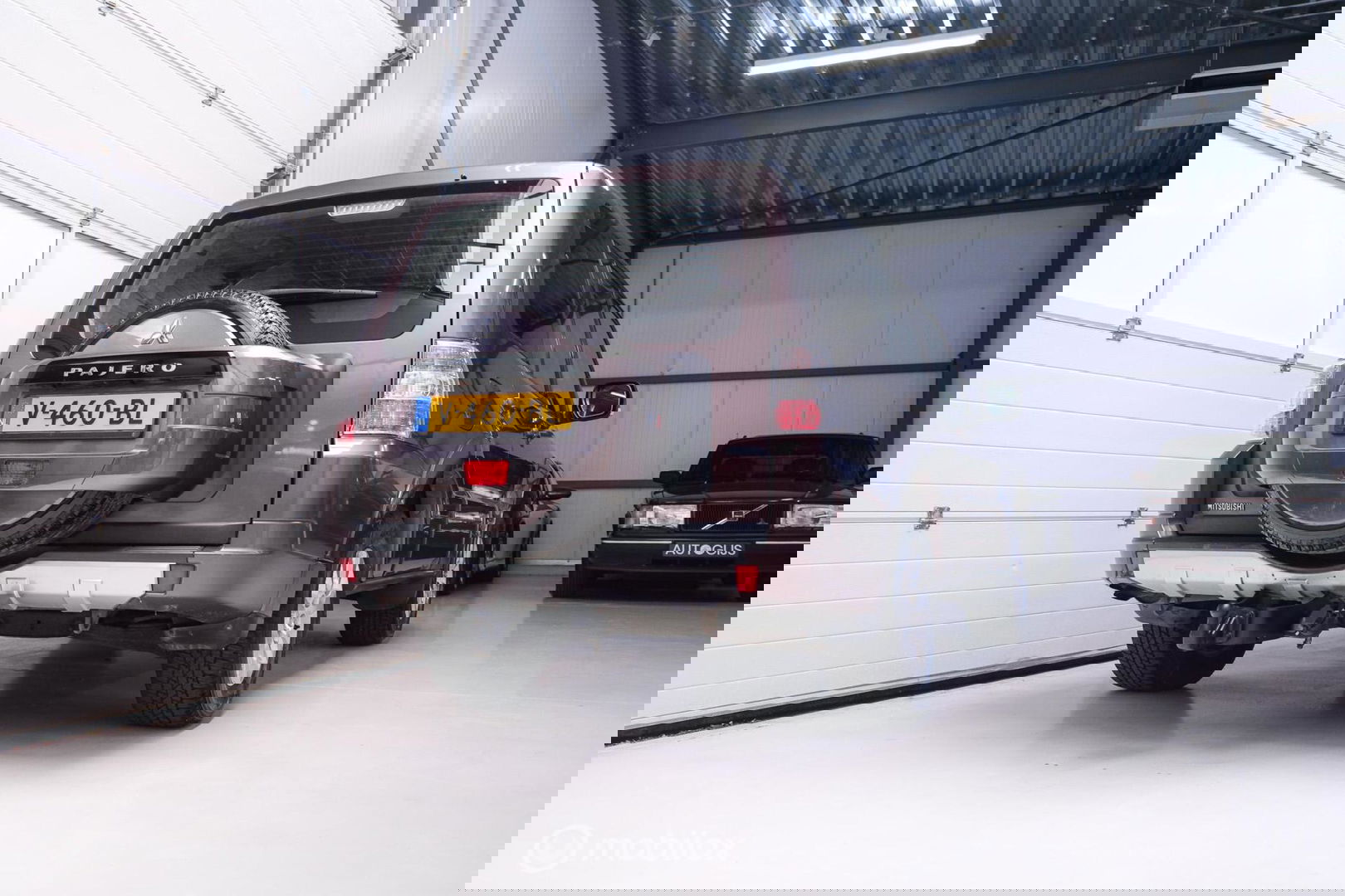 Mitsubishi Pajero 3.2 DI-D Instyle | Grijskenteken | top onderhouden | trekhaak | harde auto | Marge | incl interieur |