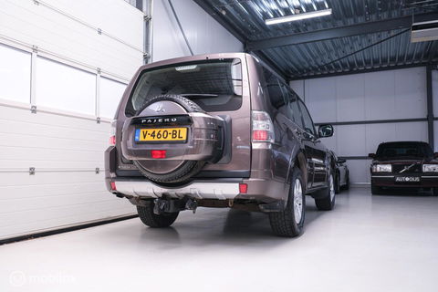 Mitsubishi Pajero 3.2 DI-D Instyle | Grijskenteken | top onderhouden | trekhaak | harde auto | Marge | incl interieur |