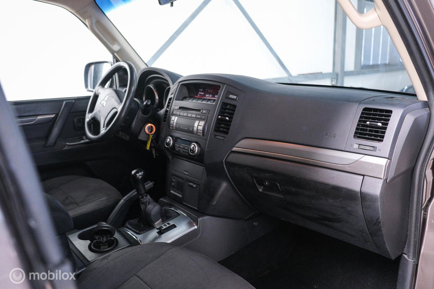 Mitsubishi Pajero 3.2 DI-D Instyle | Grijskenteken | top onderhouden | trekhaak | harde auto | Marge | incl interieur |
