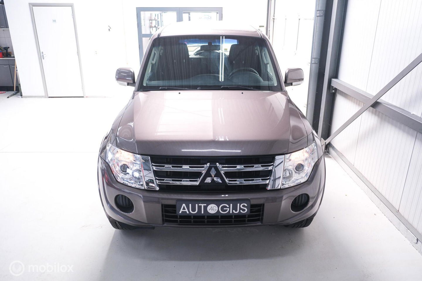 Mitsubishi Pajero 3.2 DI-D Instyle | Grijskenteken | top onderhouden | trekhaak | harde auto | Marge | incl interieur |