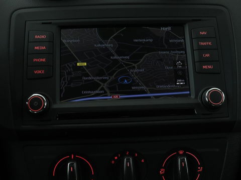 SEAT Ibiza 1.0 TSI Style Connect | Carplay | Cruise control | Airco | Navigatie | Bluetooth | LED | Parkeerhulp
