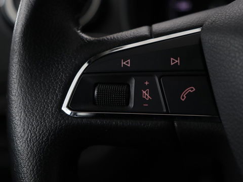 SEAT Ibiza 1.0 TSI Style Connect | Carplay | Cruise control | Airco | Navigatie | Bluetooth | LED | Parkeerhulp