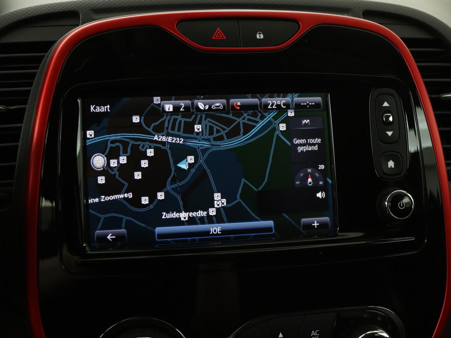 Renault Captur 0.9 TCe Helly Hansen | 1e eigenaar | Stoelverwarming | Trekhaak | Camera | Navigatie | Keyless | Climate control | Cruise control | LED