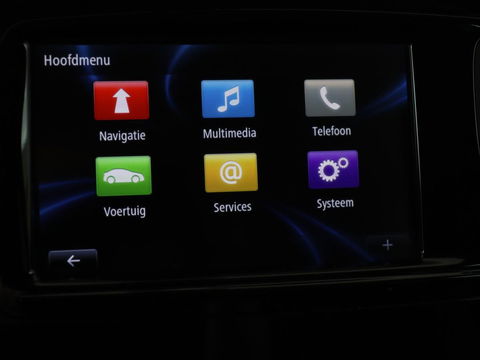 Renault Captur 0.9 TCe Helly Hansen | 1e eigenaar | Stoelverwarming | Trekhaak | Camera | Navigatie | Keyless | Climate control | Cruise control | LED