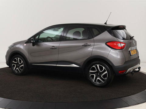 Renault Captur 0.9 TCe Helly Hansen | 1e eigenaar | Stoelverwarming | Trekhaak | Camera | Navigatie | Keyless | Climate control | Cruise control | LED