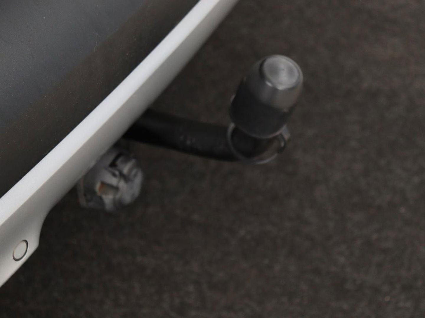 Renault Captur 0.9 TCe Helly Hansen | 1e eigenaar | Stoelverwarming | Trekhaak | Camera | Navigatie | Keyless | Climate control | Cruise control | LED