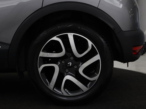 Renault Captur 0.9 TCe Helly Hansen | 1e eigenaar | Stoelverwarming | Trekhaak | Camera | Navigatie | Keyless | Climate control | Cruise control | LED