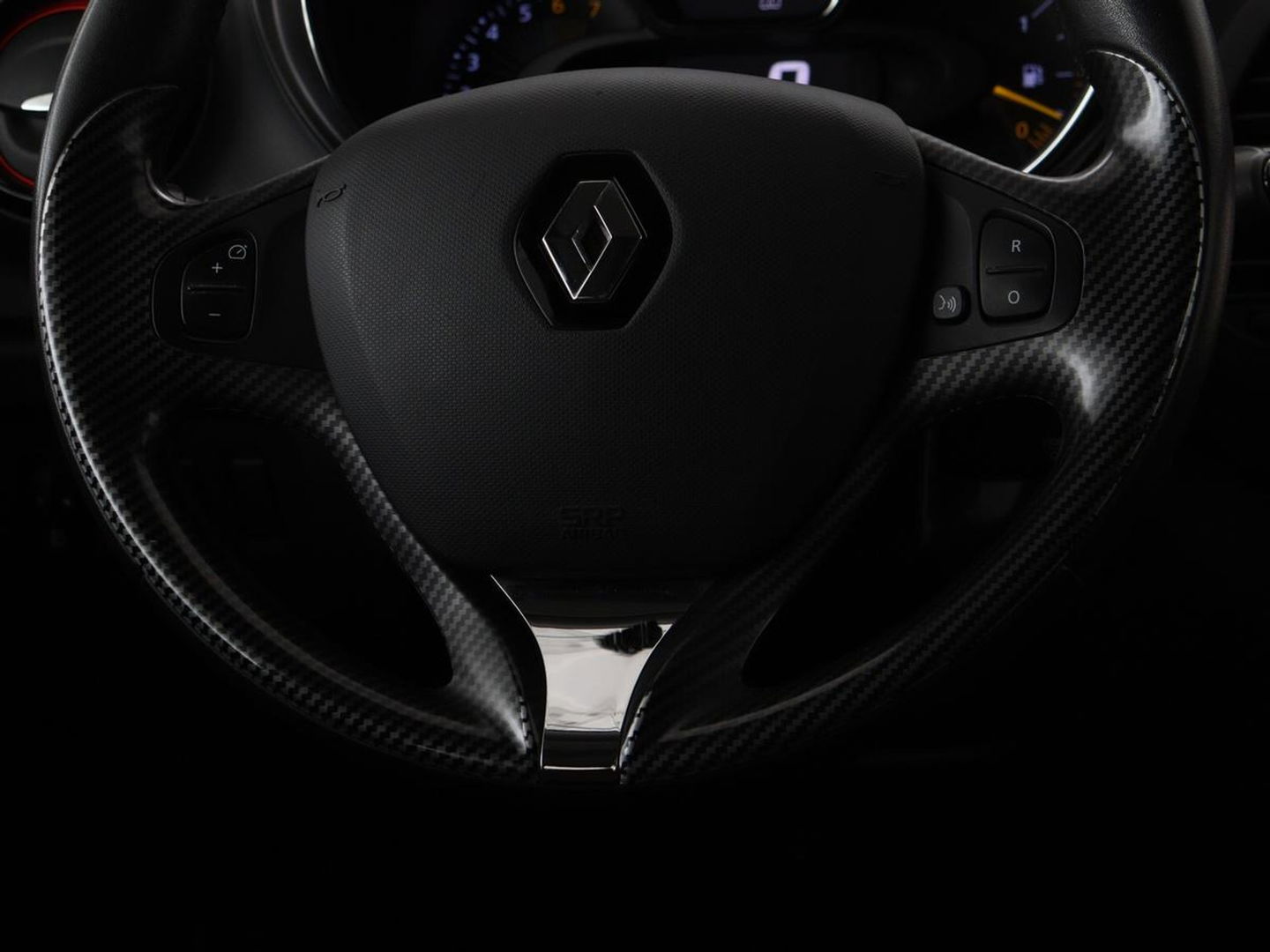 Renault Captur 0.9 TCe Helly Hansen | 1e eigenaar | Stoelverwarming | Trekhaak | Camera | Navigatie | Keyless | Climate control | Cruise control | LED