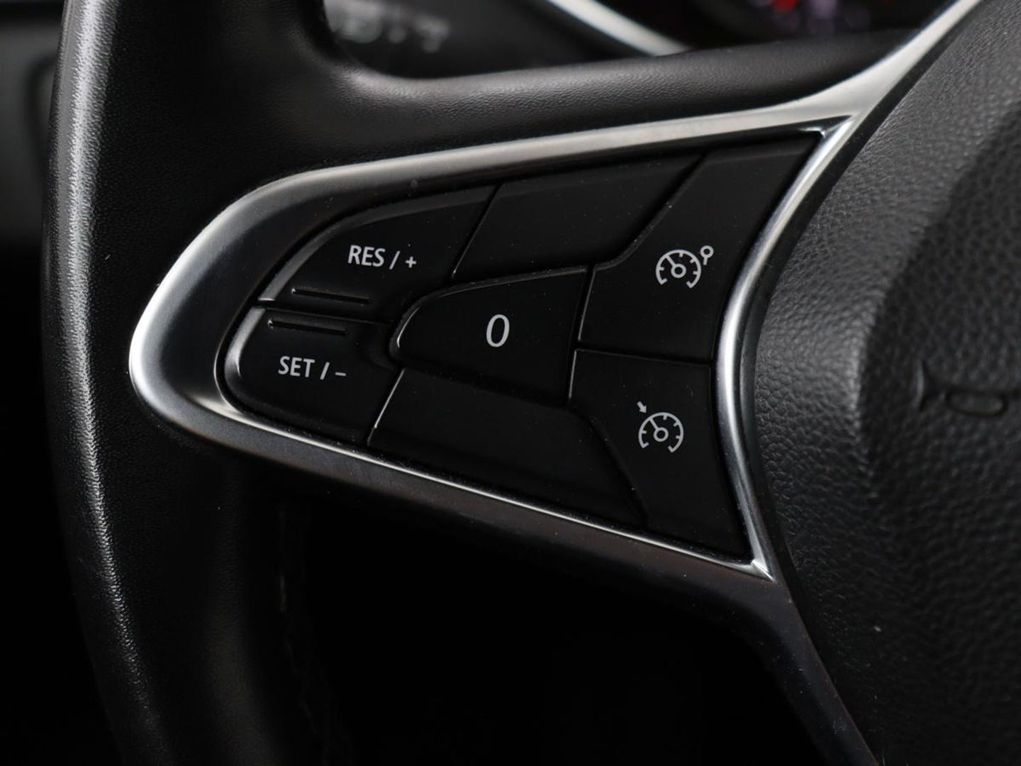 Renault Clio 1.0 TCe R.S. Line | Trekhaak | Full LED | Carplay | Keyless | Navigatie | Parkeerhulp | Airco | Cruise control | Bluetooth