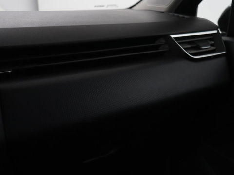 Renault Clio 1.0 TCe R.S. Line | Trekhaak | Full LED | Carplay | Keyless | Navigatie | Parkeerhulp | Airco | Cruise control | Bluetooth