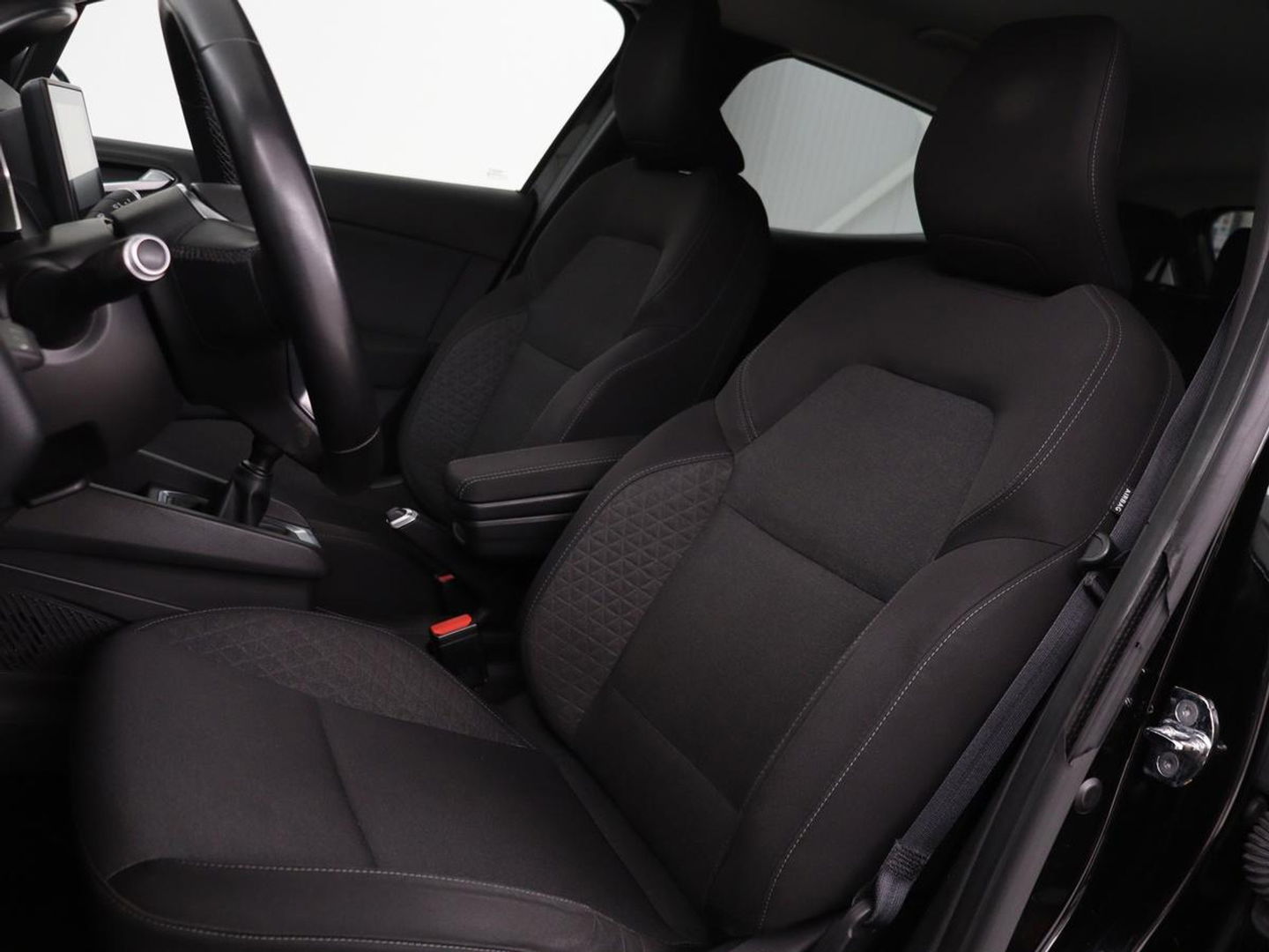 Renault Clio 1.0 TCe R.S. Line | Trekhaak | Full LED | Carplay | Keyless | Navigatie | Parkeerhulp | Airco | Cruise control | Bluetooth