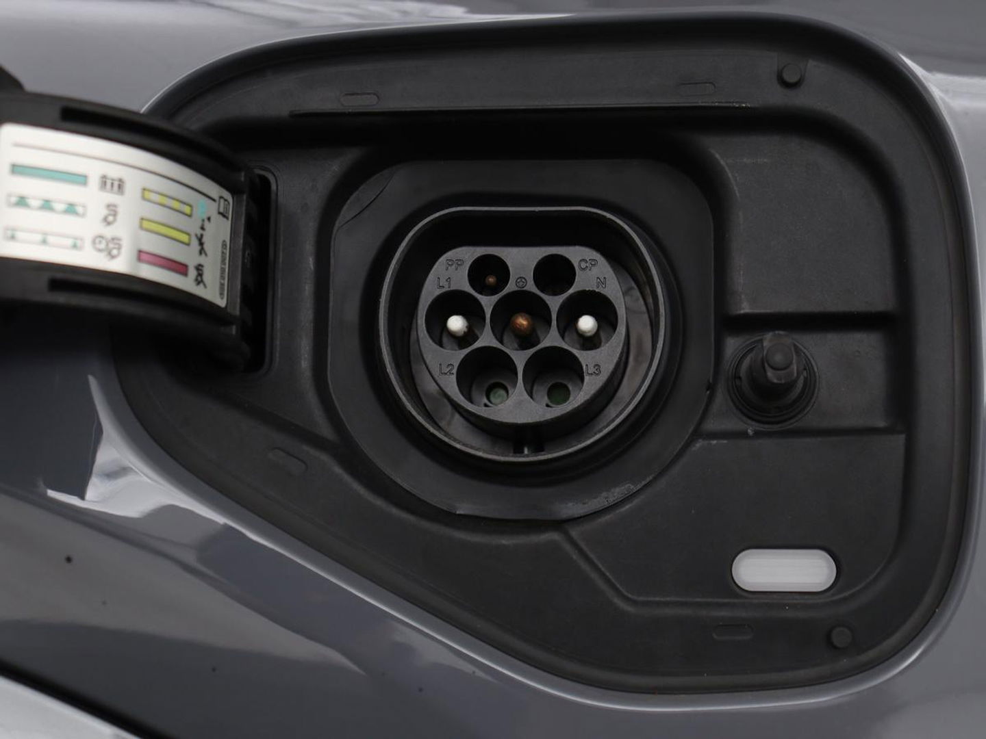 CUPRA Formentor 1.4 e-Hybrid VZ Performance | 245 PK | Stoel & stuurverwarming | Adaptive cruise | Camera | Carplay | Sfeerverlichting | Keyless | Navigatie | Sportstoelen | Full LED | PHEV