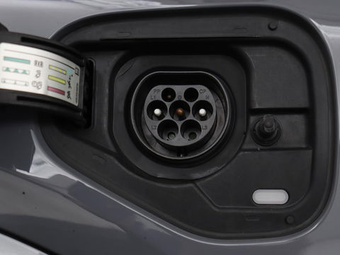 CUPRA Formentor 1.4 e-Hybrid VZ Performance | 245 PK | Stoel & stuurverwarming | Adaptive cruise | Camera | Carplay | Sfeerverlichting | Keyless | Navigatie | Sportstoelen | Full LED | PHEV