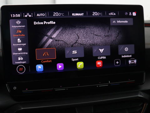 CUPRA Formentor 1.4 e-Hybrid VZ Performance | 245 PK | Stoel & stuurverwarming | Adaptive cruise | Camera | Carplay | Sfeerverlichting | Keyless | Navigatie | Sportstoelen | Full LED | PHEV