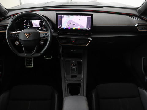 CUPRA Formentor 1.4 e-Hybrid VZ Performance | 245 PK | Stoel & stuurverwarming | Adaptive cruise | Camera | Carplay | Sfeerverlichting | Keyless | Navigatie | Sportstoelen | Full LED | PHEV