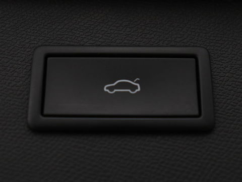 CUPRA Formentor 1.4 e-Hybrid VZ Performance | 245 PK | Stoel & stuurverwarming | Adaptive cruise | Camera | Carplay | Sfeerverlichting | Keyless | Navigatie | Sportstoelen | Full LED | PHEV