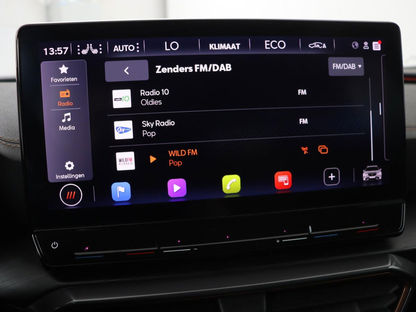 CUPRA Formentor 1.4 e-Hybrid VZ Performance | 245 PK | Stoel & stuurverwarming | Adaptive cruise | Camera | Carplay | Sfeerverlichting | Keyless | Navigatie | Sportstoelen | Full LED | PHEV