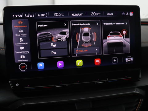 CUPRA Formentor 1.4 e-Hybrid VZ Performance | 245 PK | Stoel & stuurverwarming | Adaptive cruise | Camera | Carplay | Sfeerverlichting | Keyless | Navigatie | Sportstoelen | Full LED | PHEV