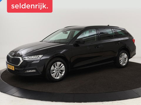 Škoda Octavia 1.0 e-TSI Business Edition | Trekhaak | Camera | Sfeerverlichting | Carplay | Navigatie | Side Assist | Climate control | Digital Cockpit | Full LED