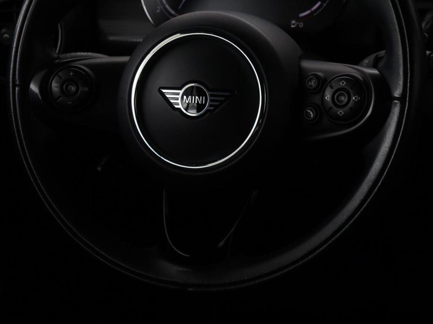 MINI Cabrio 1.5 Cooper Chili | Stoelverwarming | Carplay | Harman/Kardon | Full LED | Keyless | Navigatie | Climate control | Cruise control