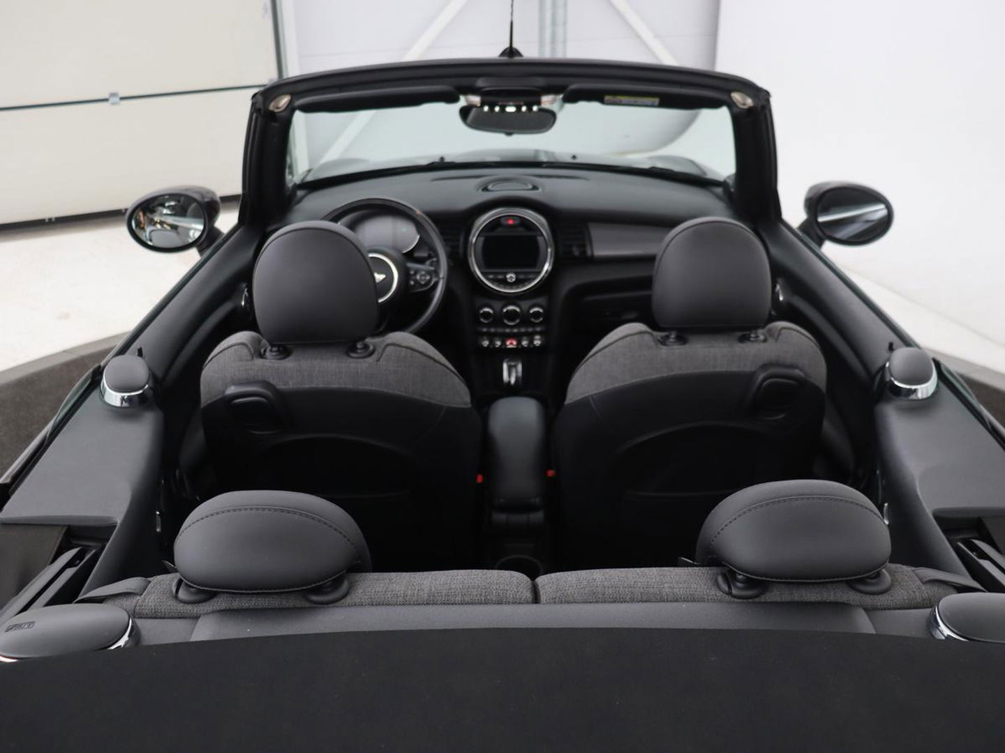 MINI Cabrio 1.5 Cooper Chili | Stoelverwarming | Carplay | Harman/Kardon | Full LED | Keyless | Navigatie | Climate control | Cruise control