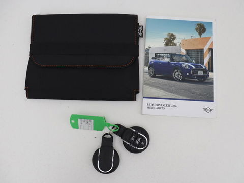 MINI Cabrio 1.5 Cooper Chili | Stoelverwarming | Carplay | Harman/Kardon | Full LED | Keyless | Navigatie | Climate control | Cruise control