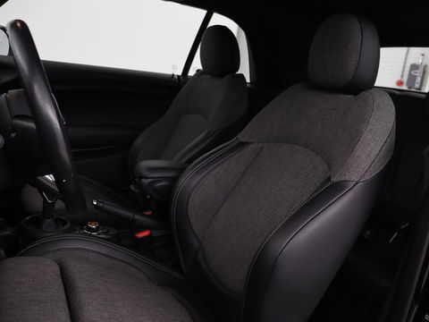 MINI Cabrio 1.5 Cooper Chili | Stoelverwarming | Carplay | Harman/Kardon | Full LED | Keyless | Navigatie | Climate control | Cruise control