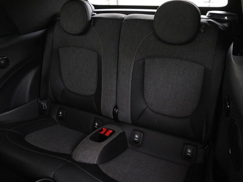 MINI Cabrio 1.5 Cooper Chili | Stoelverwarming | Carplay | Harman/Kardon | Full LED | Keyless | Navigatie | Climate control | Cruise control