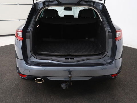 Renault Mégane 1.3 TCe Bose | Leder | Massage | Trekhaak | Carplay | Camera | Climate control | Keyless | Navigatie | Cruise control | DAB