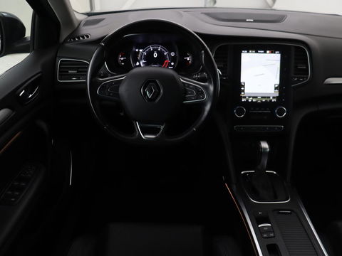 Renault Mégane 1.3 TCe Bose | Leder | Massage | Trekhaak | Carplay | Camera | Climate control | Keyless | Navigatie | Cruise control | DAB