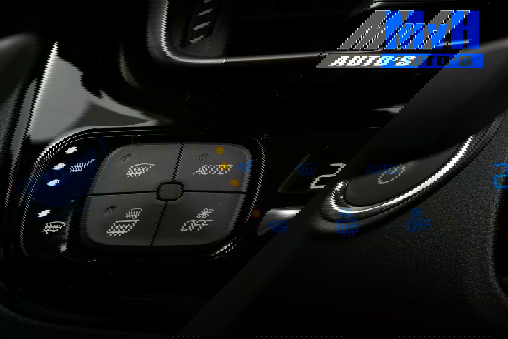 Toyota C-HR 1.8 Hybrid Dynamic|LEER|CAMERA|LED|CARPLAY|LUXE!