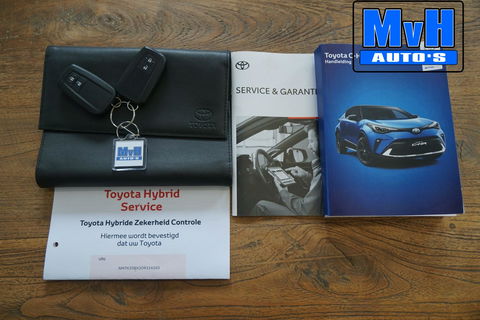 Toyota C-HR 1.8 Hybrid Dynamic|LEER|CAMERA|LED|CARPLAY|LUXE!