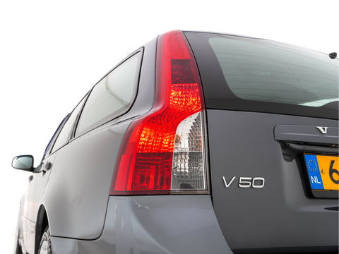 Volvo V50 2.0 Sport *NAVI-FULLMAP | COMFORT-SEATS | ECC | PDC | CRUISE  | TOWBAR | 17''ALU*