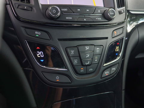 Opel Insignia Sports Tourer 1.6 T Cosmo | Bose | Pano.dak | Trekhaak