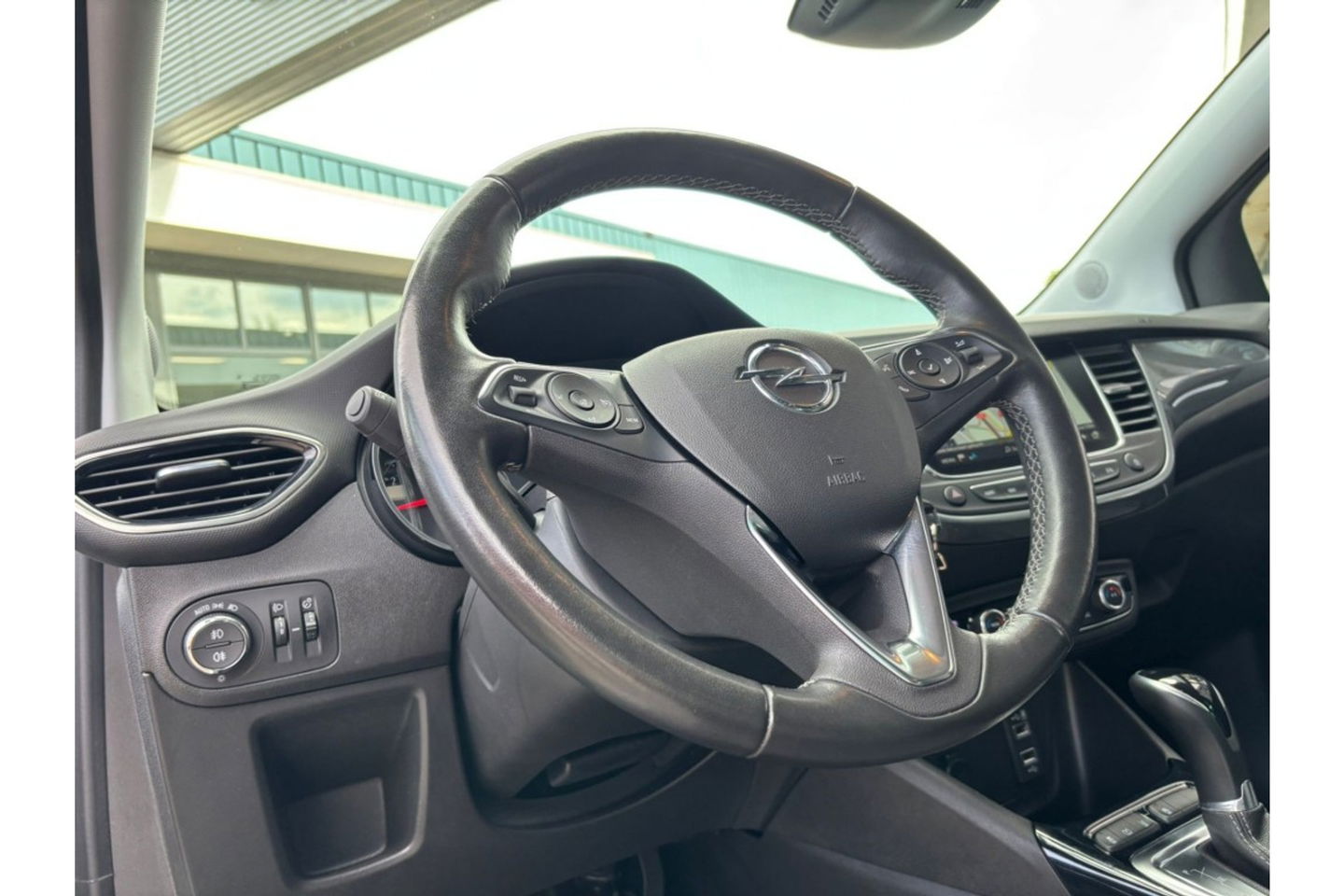 Opel Crossland 1.2 TURBO ELEGANCE AUTOMAAT 130PK AIRCO NAVI PDC.