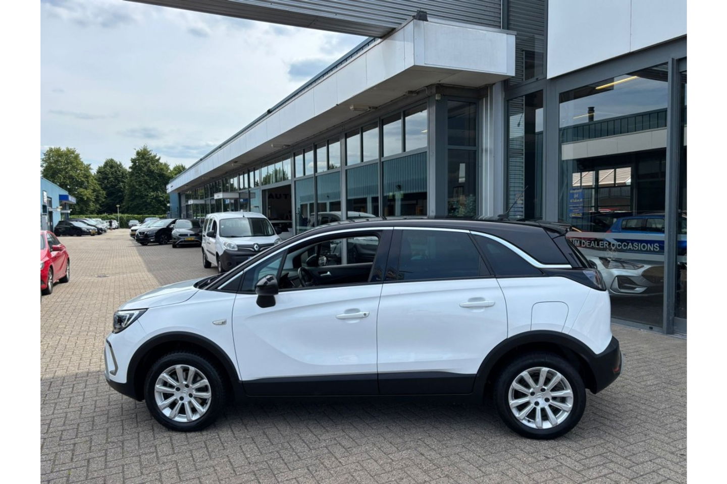 Opel Crossland 1.2 TURBO ELEGANCE AUTOMAAT 130PK AIRCO NAVI PDC.