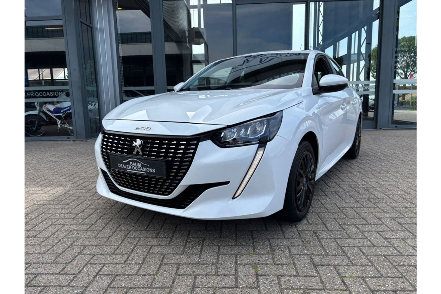 Peugeot 208 1.2 PT ACTIVE PACK AIRCO CRUISE NAVI PDC.