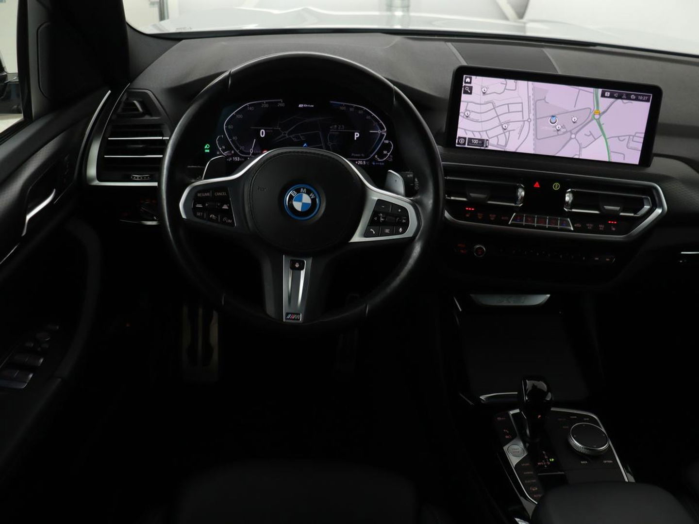 BMW X3 xDrive30e M-Sport | Leder | Adaptive cruise | Stoel & stuurverwarming | Carplay | Camera | Sportstoelen | Live Cockpit | Full LED | Navigatie