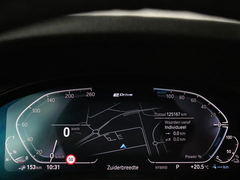 BMW X3 xDrive30e M-Sport | Leder | Adaptive cruise | Stoel & stuurverwarming | Carplay | Camera | Sportstoelen | Live Cockpit | Full LED | Navigatie