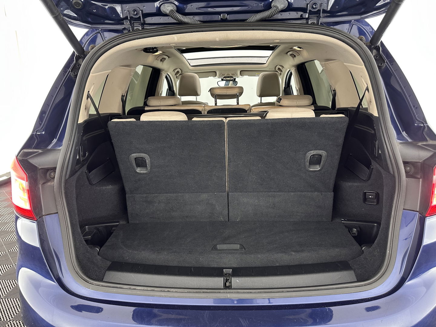 BMW 2 Serie Gran Tourer 218D High. Exec. 7pers.. AUT. *NAVI | CLIMA | PANO | HEAD UP | 7PERS.*