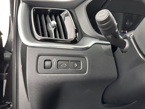 Volvo XC60 2.0 T6 Plug-in hybrid AWD Inscription Expression (INCL. BTW)  AUT. *LEATHER | PANO | PLUG-IN | LED*