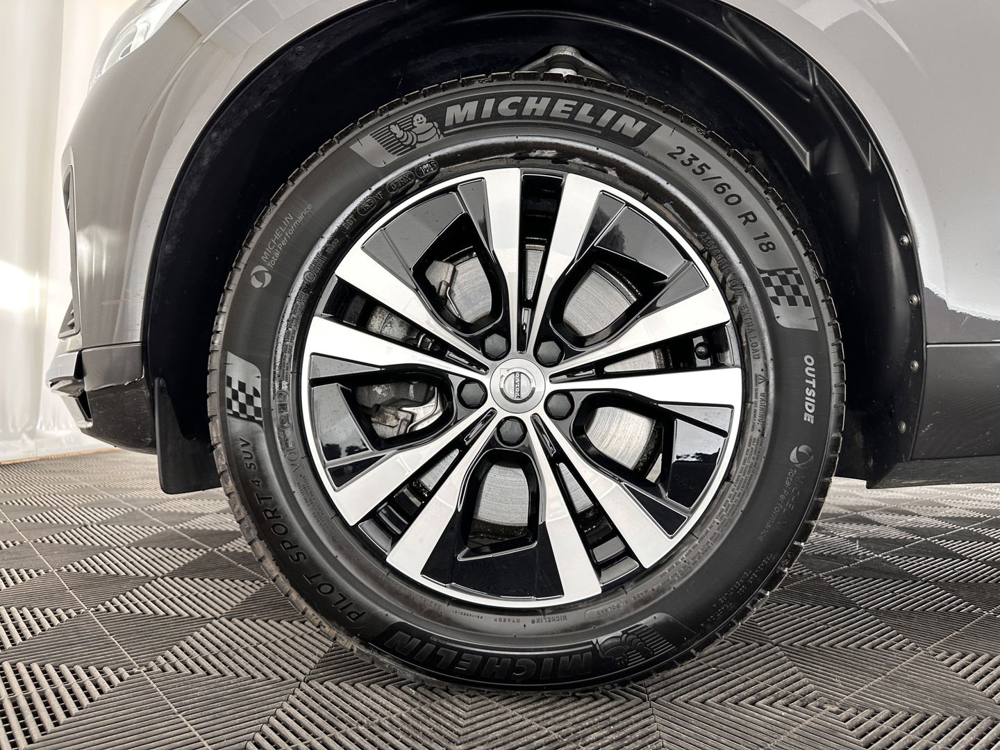 Volvo XC60 2.0 T6 Plug-in hybrid AWD Inscription Expression (INCL. BTW)  AUT. *LEATHER | PANO | PLUG-IN | LED*